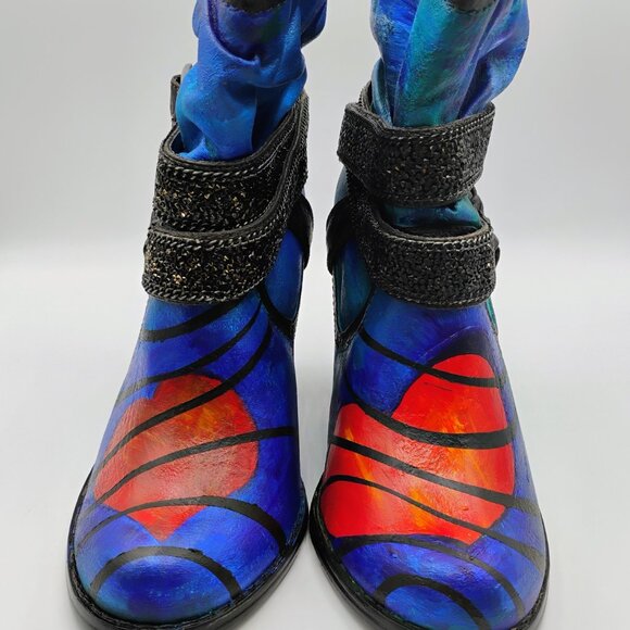 Size 8.5 hand painted boot - new condition - Picture 4 of 7